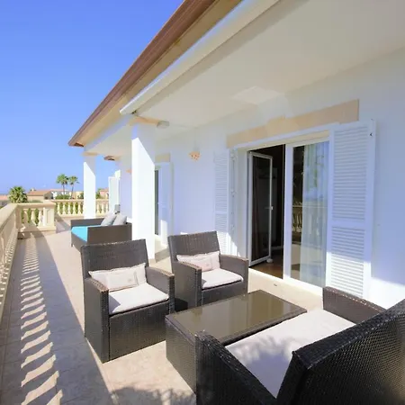 Villa Cunill *